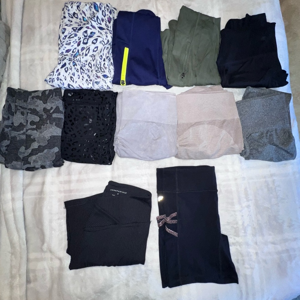 Bundle of leggings